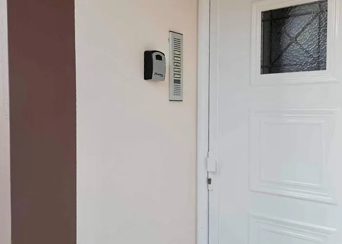 Seamplicity Cozy Apartment